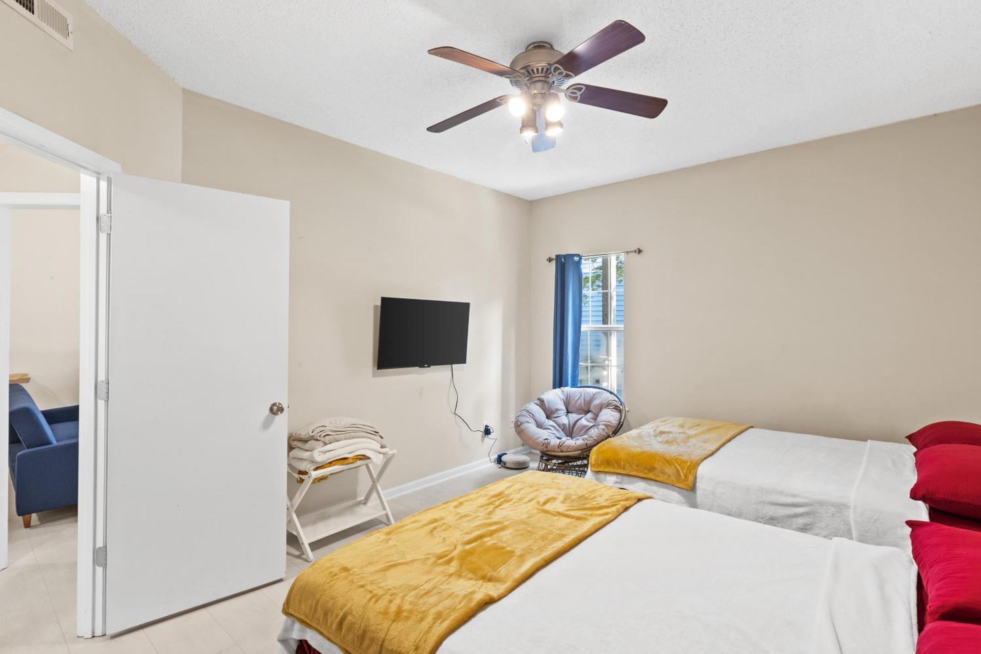 Bright And Cozy 1-Br Condo, Wifi Вілмінгтон Екстер'єр фото